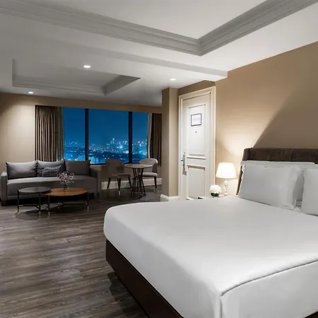 Windsor & Convention Center Hotel 5*