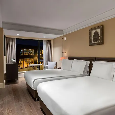 Windsor & Convention Center Otel