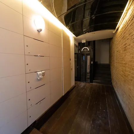 Apartment The Riviera Loft : Lovely 1br W/ Stunning Terrace
