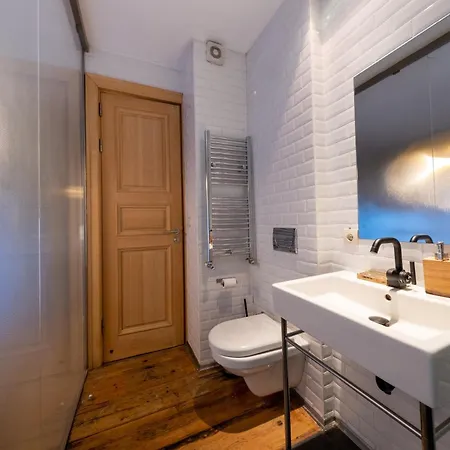 The Riviera Loft : Lovely 1br W/ Stunning Terrace Apartment Istanbul