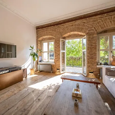 The Riviera Loft : Lovely 1br W/ Stunning Terrace Istanbul