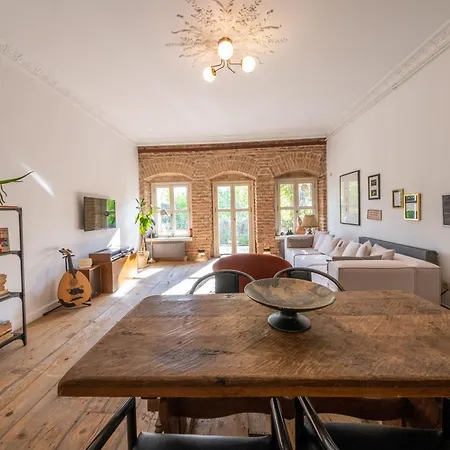 The Riviera Loft : Lovely 1br W/ Stunning Terrace Istanbul