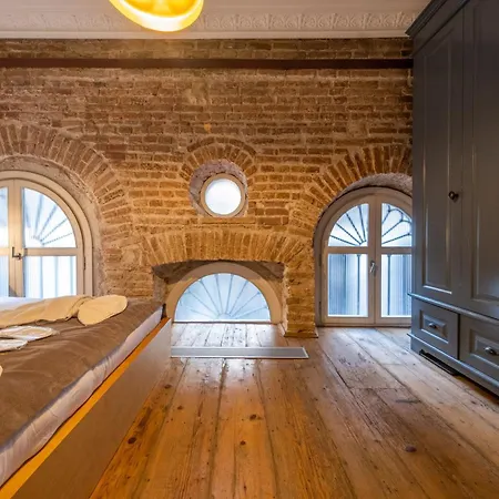 The Riviera Loft : Lovely 1br W/ Stunning Terrace