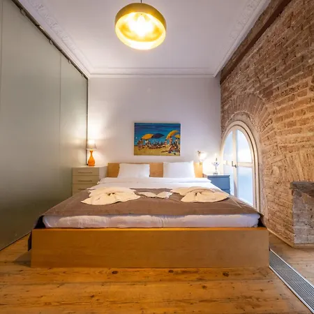 Apartment The Riviera Loft : Lovely 1br W/ Stunning Terrace *