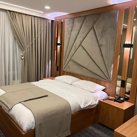 Vipinnhotels Hotel