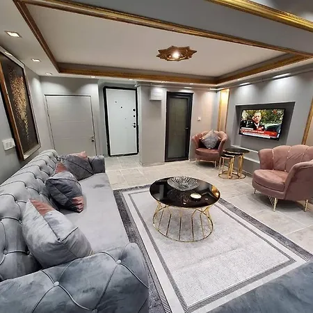 Cozy Aksaray For 5 Persons Apartment