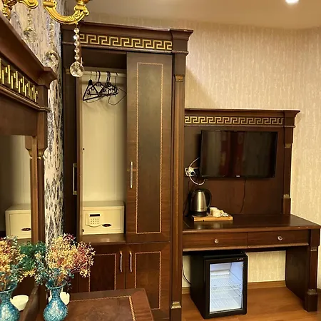 Napolyon Hotell