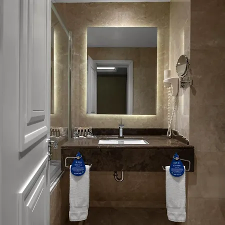Hotel Rotta 5*
