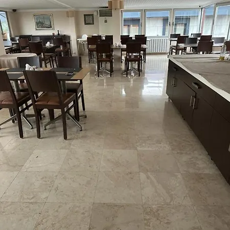Sude Hotel
