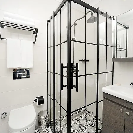 Stayso By Cloud7 Hotel 4*
