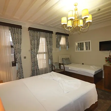 Hotel Mezzo
