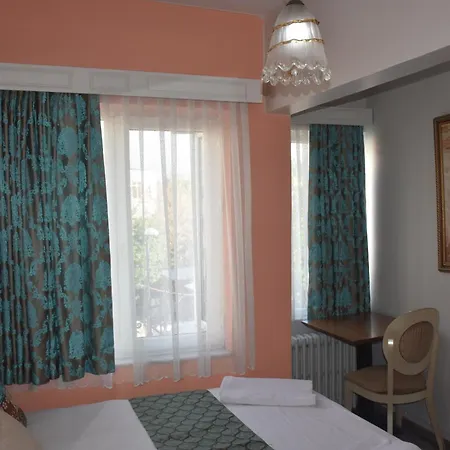 Hotel The *