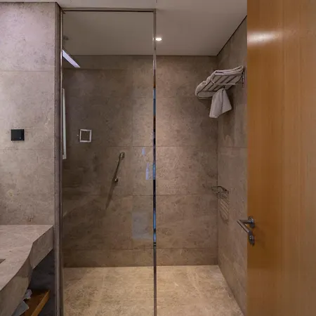 Doubletree By Hilton Istanbul-avcilar 5* Isztambul