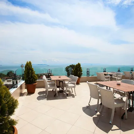 Hotel Aren 3*