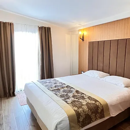 Aren Hotel