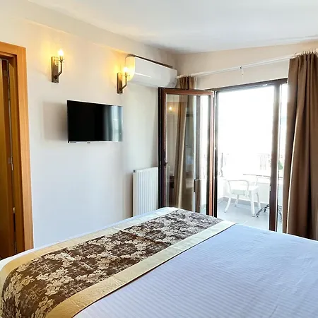 Aren Hotel