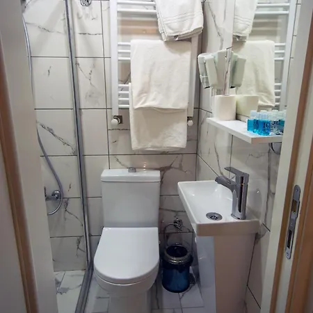 Iq Beyoglu Hotel 3*