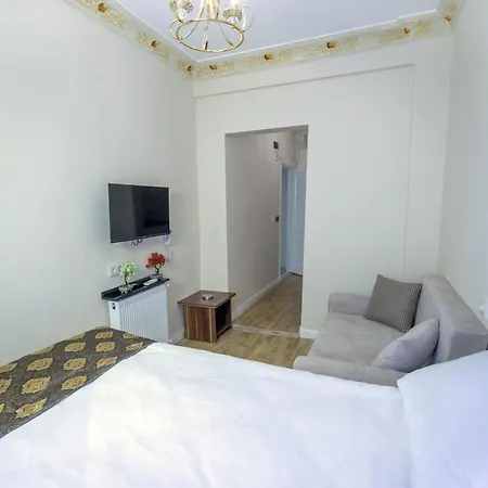 Hotel Iq Beyoglu 3*