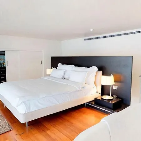A'jia Hotel