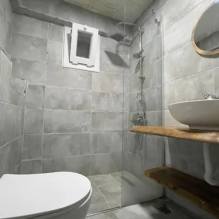 2br And 2bath Garden Pat Near To Nisantasi And Taksim #1 * Istanbul