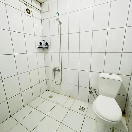 71 Aparthotel *