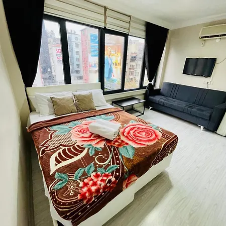 71 Aparthotel