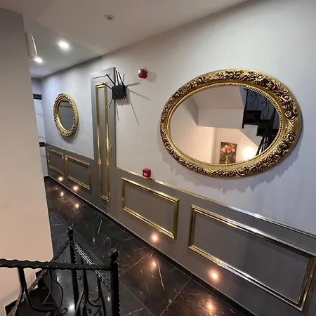 Taksim Larissa 2*