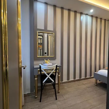 Aparthotel Taksim Larissa 2*
