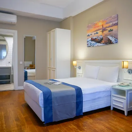 Triada Taksim - Special Category Hotel