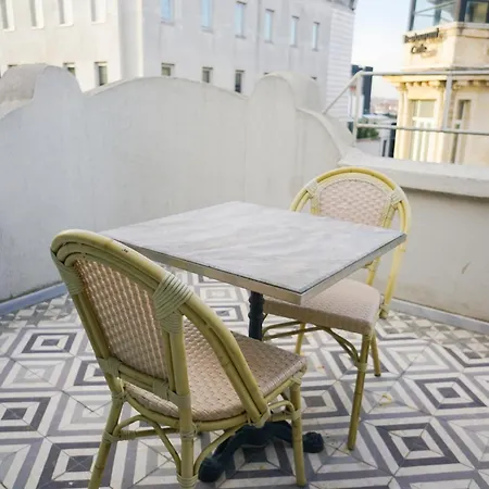 Triada Taksim - Special Category