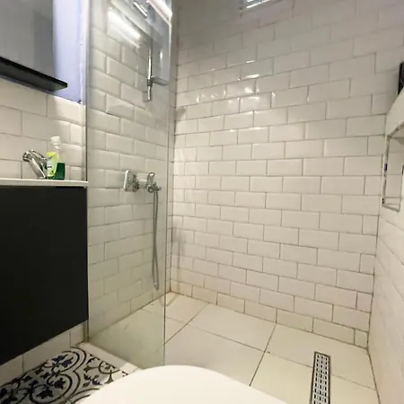 Apartment 2br 2bath With Balcony Near Nisantasi And Taksim #5 *