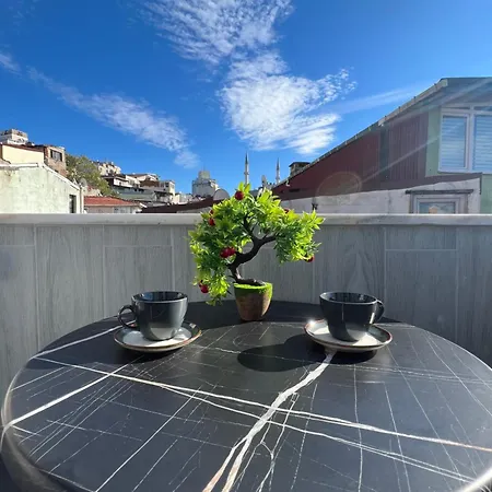 Taksim Larissa Aparthotel *