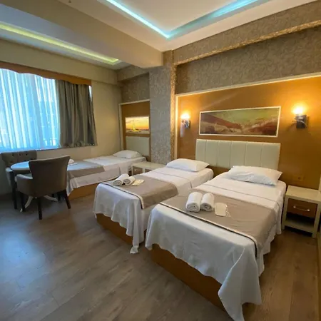 De Maison 3*