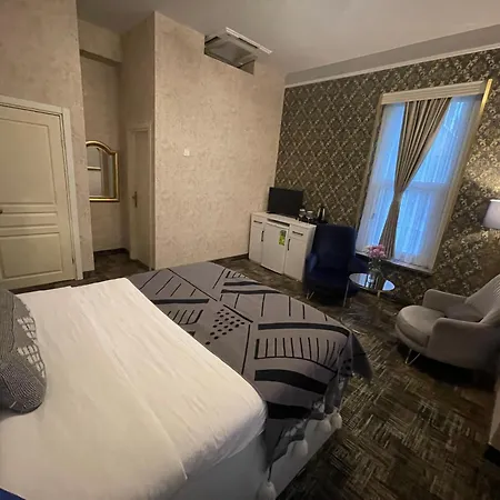 Aparthotel Es Moda
