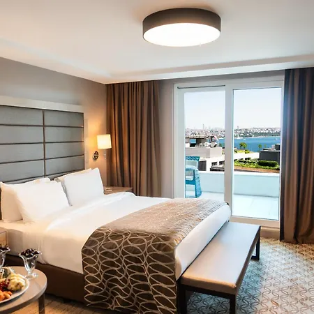Nidya Galataport 4*