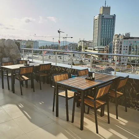 Royal Pera Taksim 3*