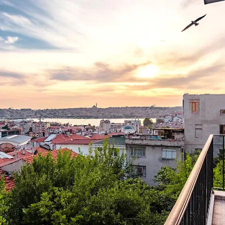 Homie Suites - Newly-constructed Modern Design In Beyoglu Апартаменты Стамбул