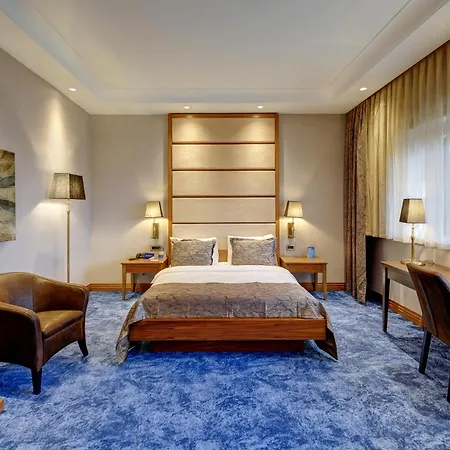 Otel Days By Wyndham Maltepe 4*