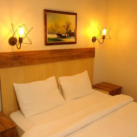 Aparthotel Sheriff