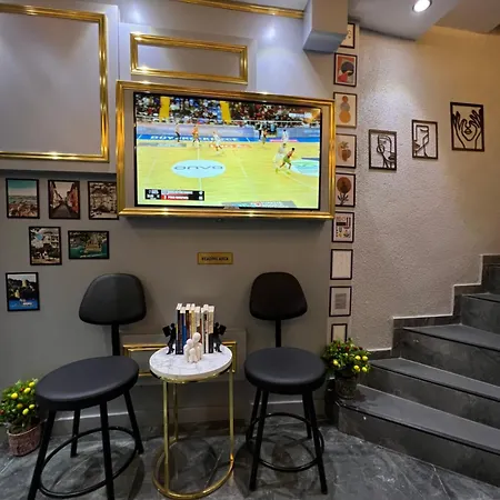Aparthotel Taksim Larissa *