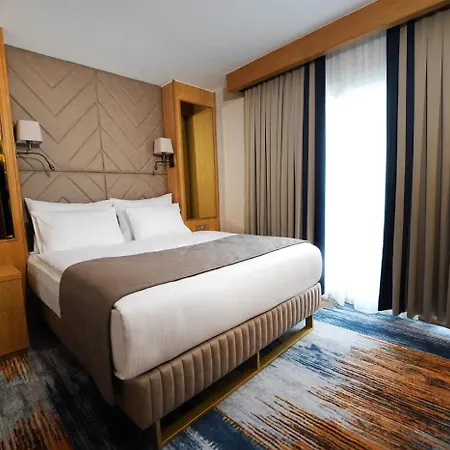 Hotel Days By Wyndham Bomonti 4*