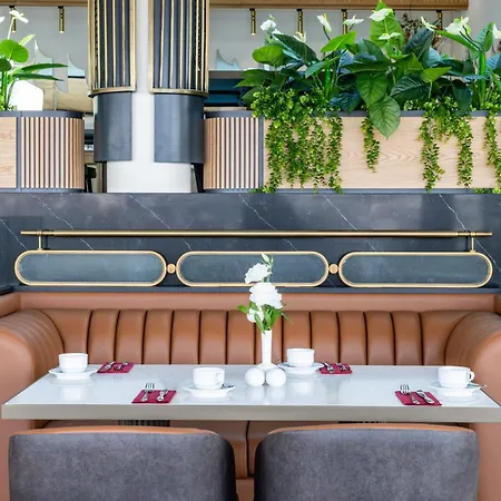 Clarion Golden Horn Hotel 5*