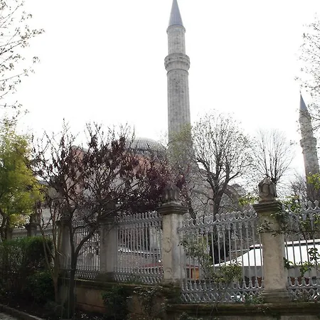 Apartment Coskun House