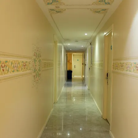 Star Holiday Hotel