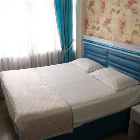 Star Holiday Hotel