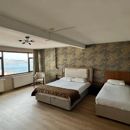 Ravello Taksim 3*