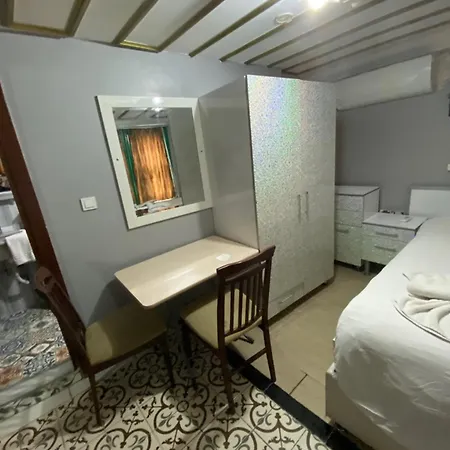Sophia Studio Apart Apartment
