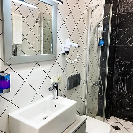 Royal Pera Taksim Aparthotel