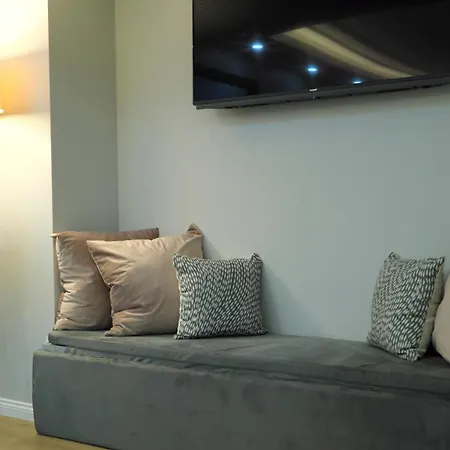 Mykent Hotel 2*