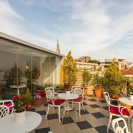 Amedros Apartment *